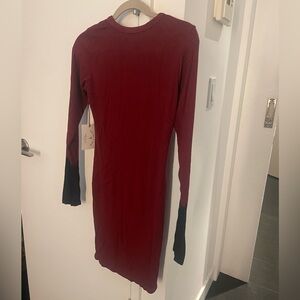 NWT Electric & Rose Size MED Maroon Ribbed Midi Knit Sweater Dress